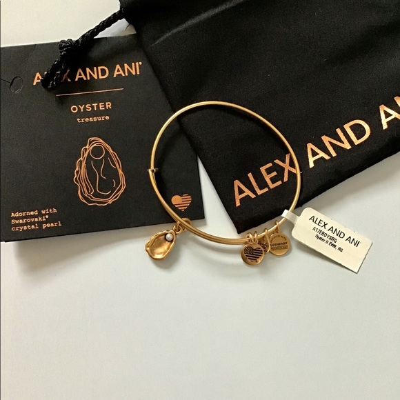 Alex and Ani Jewelry - 🆕ALEX AND ANI Oyster Charm Bangle in gold
